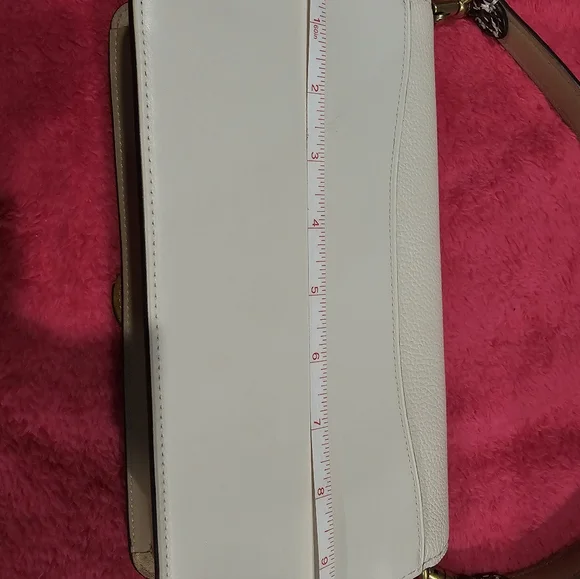 Coach Women's Cream and Tan Patterned Shoulder ag - Picture 9 of 17